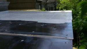 PC板採光罩陽光太強接縫漏水也可刷有顏色防水膠抗紫外線防水老化、遮陽